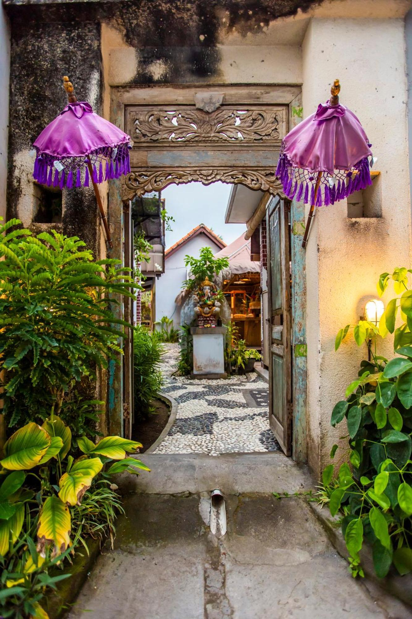 The Nest Canggu Hostel Exterior photo